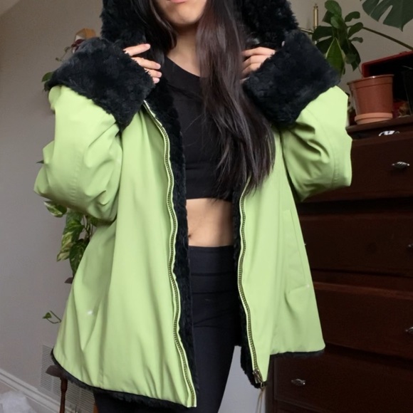 Green faux fur lined jacket - Picture 3 of 5
